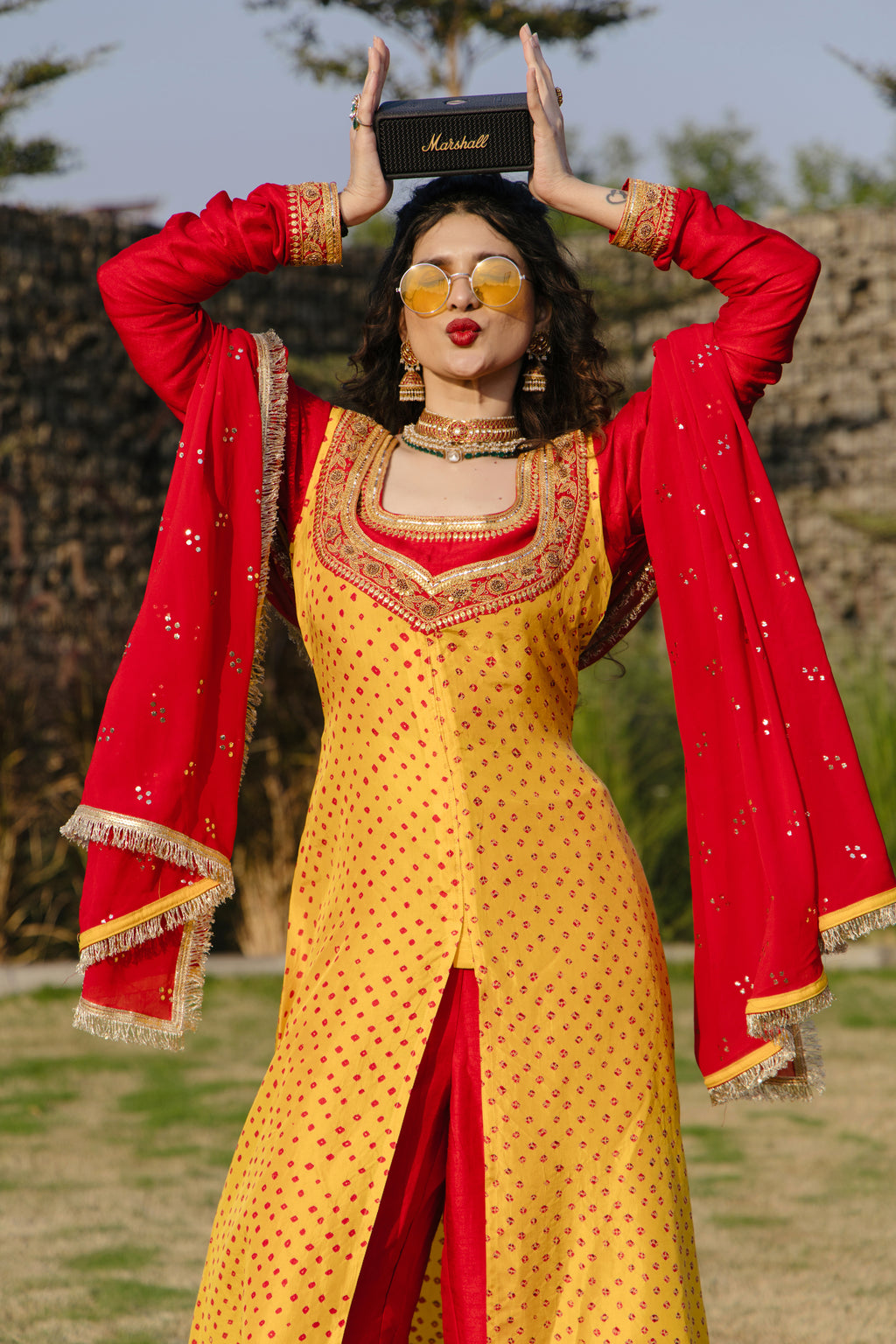 Yellow Cape set