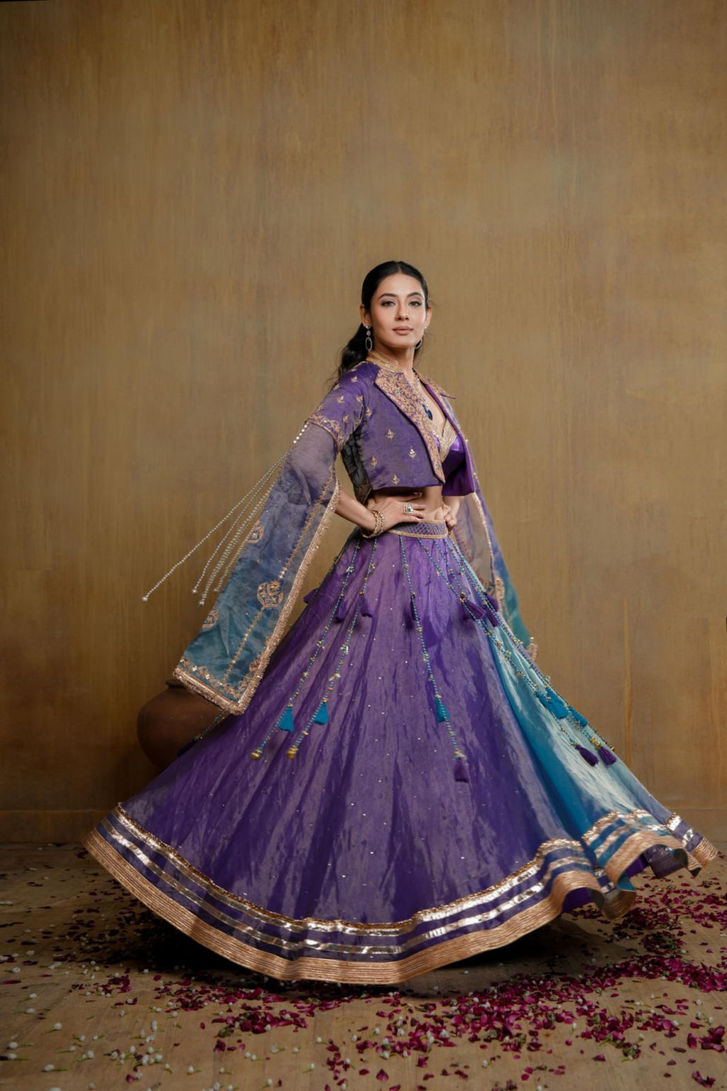 Lehenga Set - 100 hours